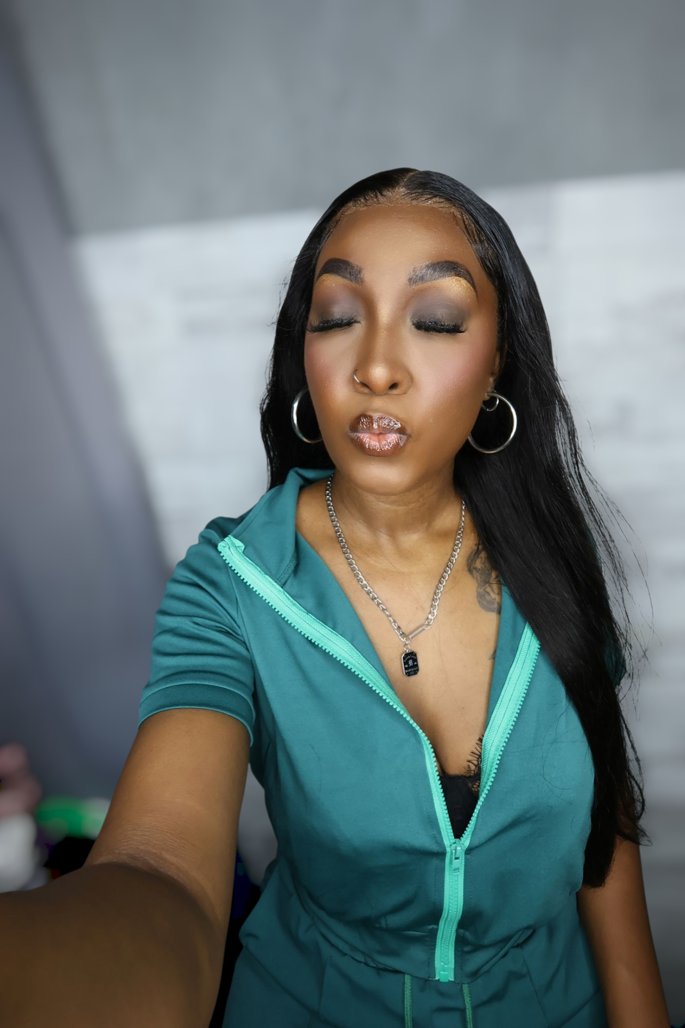 Glueless Straight Prebleached Preplucked 7x5 9x6 HD Lace Wear & Go Wig